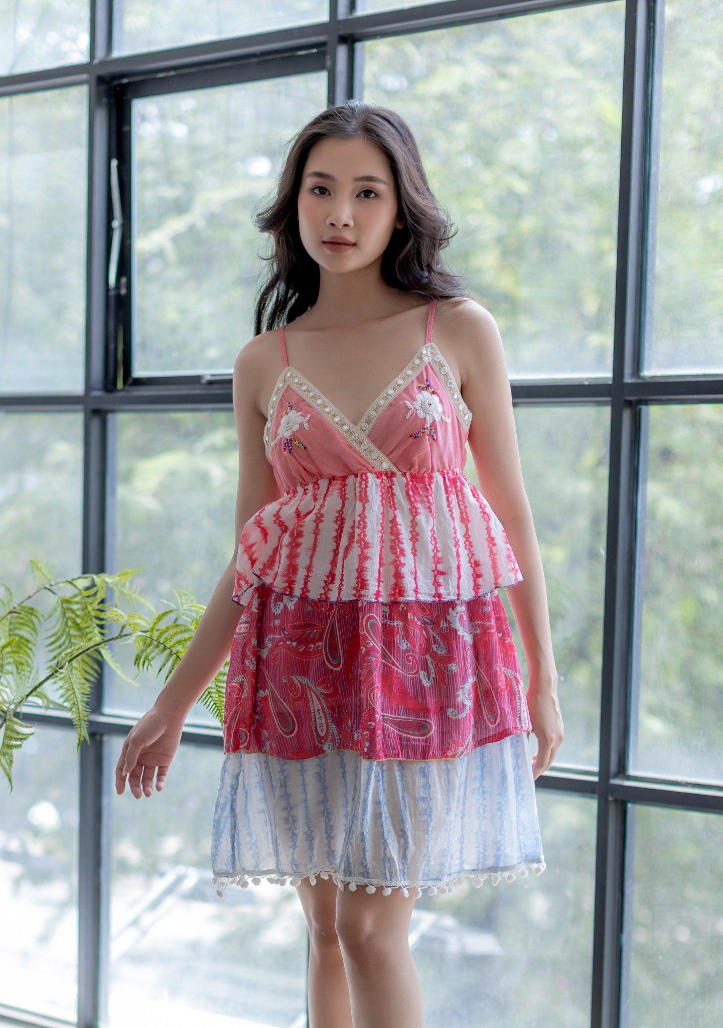 Đầm 2 Dây Thêu Kết Cườm Cotton Isla Bonita