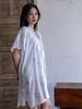 Đầm Cánh Dơi Trắng Vẽ Ánh Bạc Kết Cườm Cotton Isla Bonita
