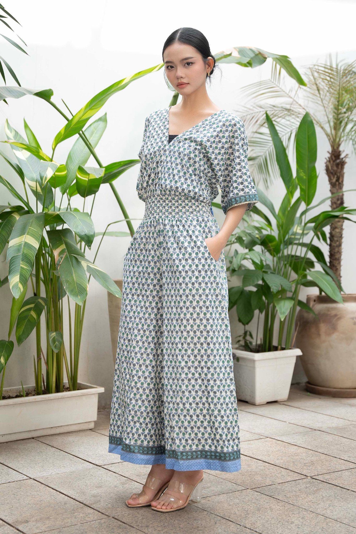 Jumpsuit Cổ V Kết Kim Loại Cotton Isla Bonita