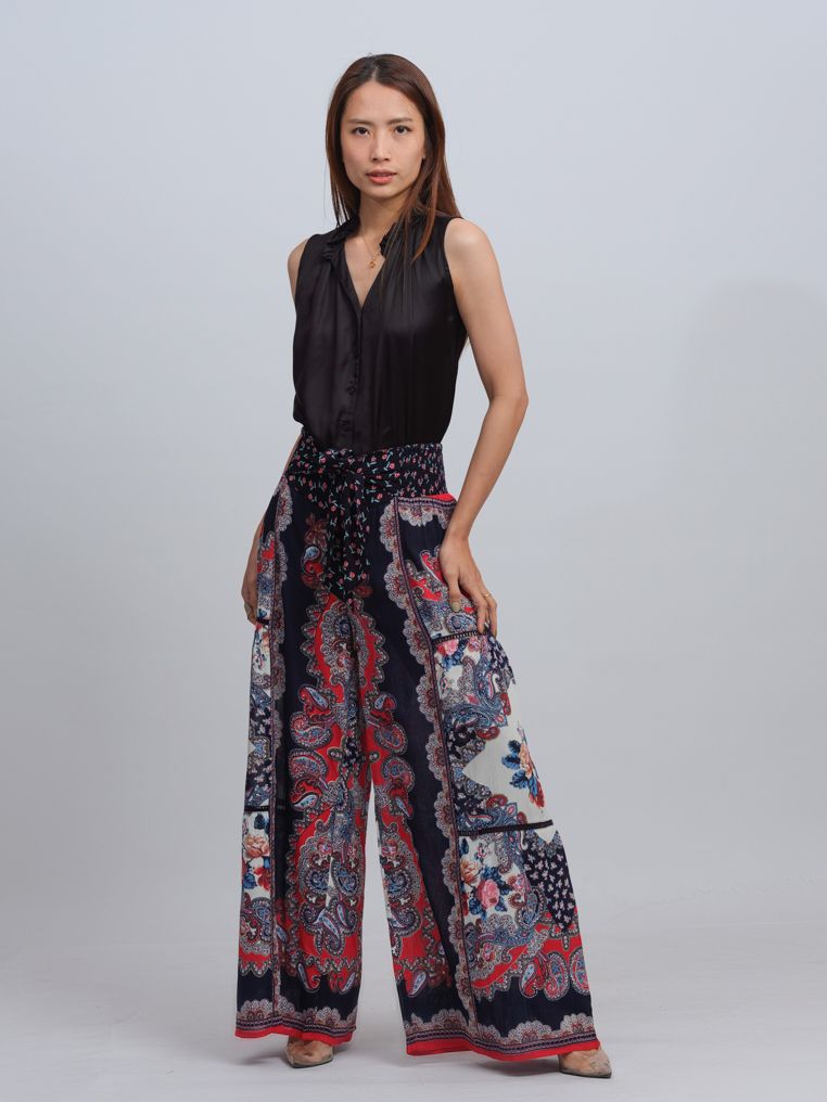 Quần Xòe Họa Tiết Cotton Luna Llena