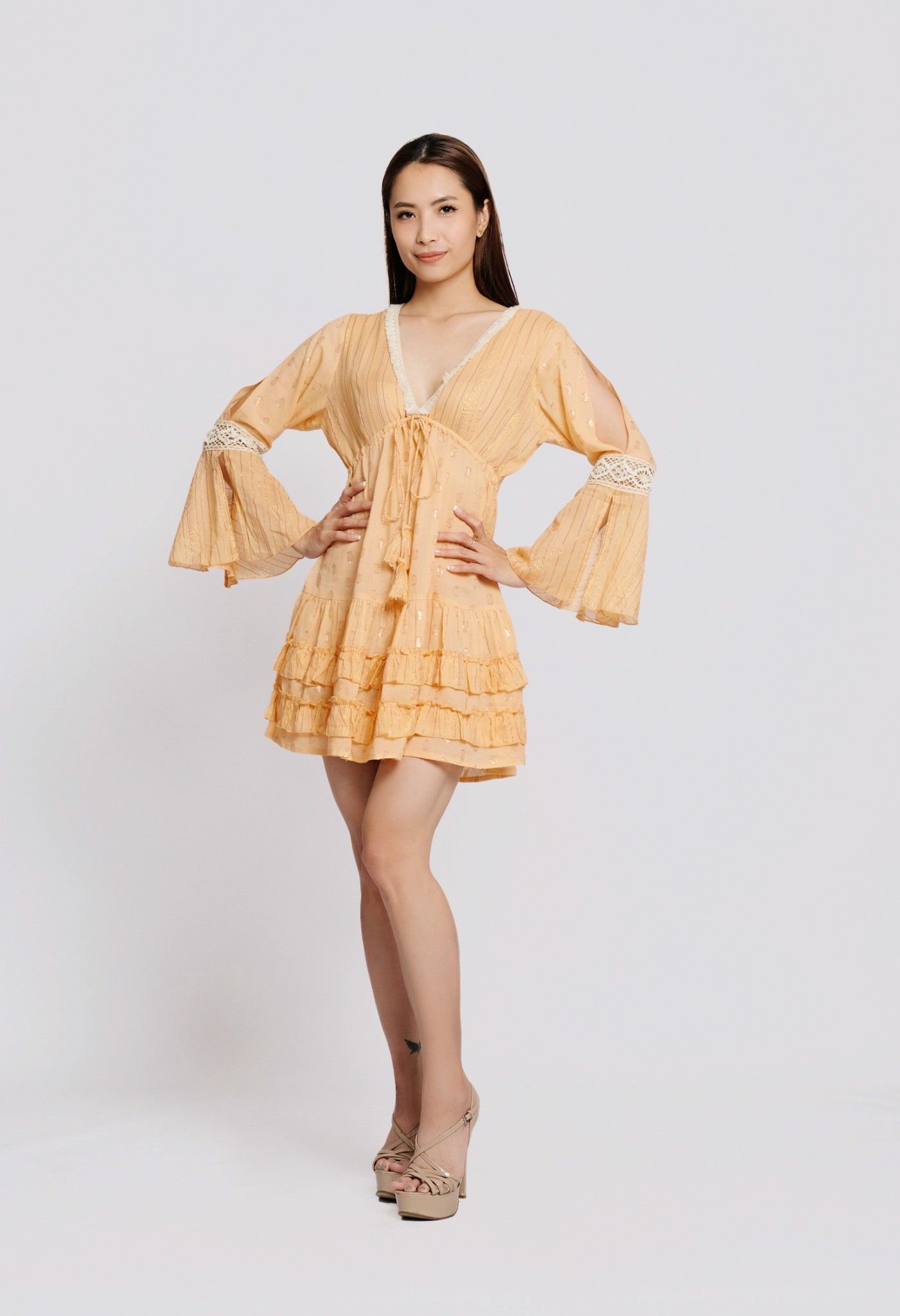 Đầm Boho Tay Lở Cut Out Savage Culture