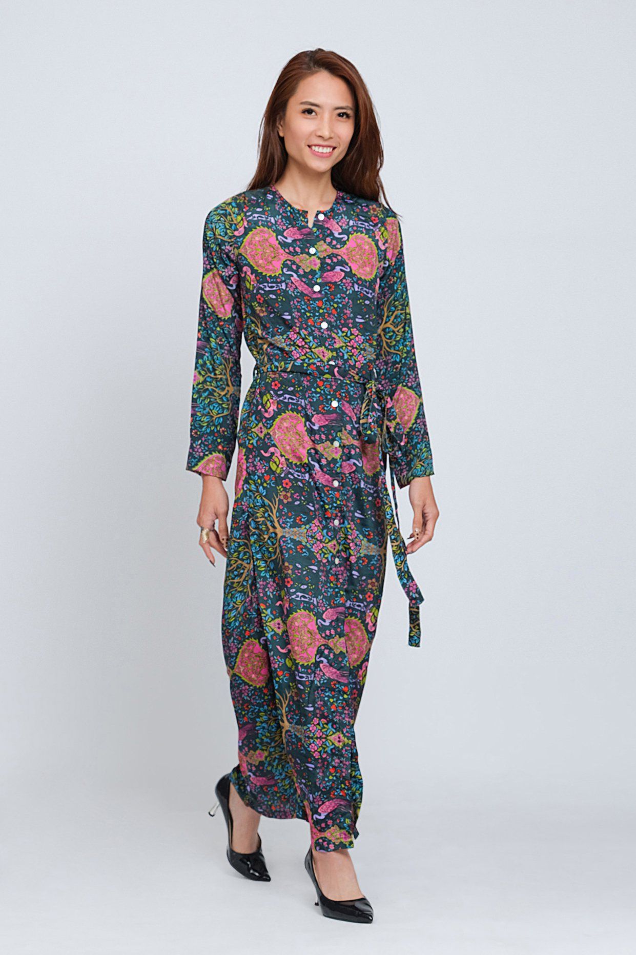Đầm Maxi Tay Dài Cổ Lãnh Tụ Luna Llena