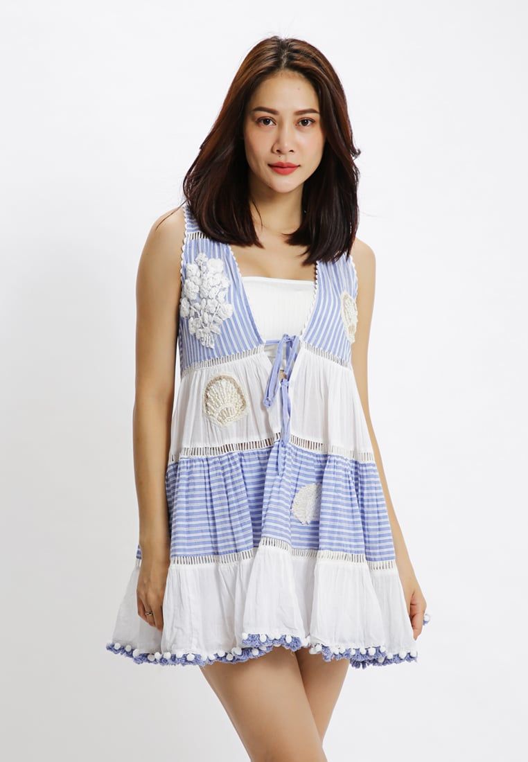 Đầm Boho Cotton Xanh Thêu Nổi Luna Llena