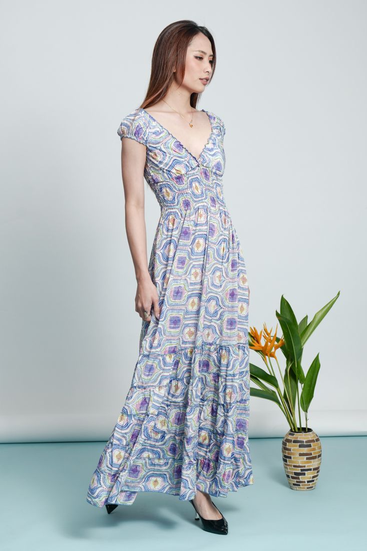 Đầm Maxi Cổ V Luna Llena