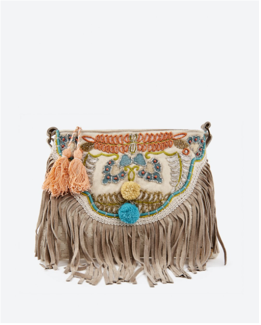 Túi Shoulder Tassel Kem