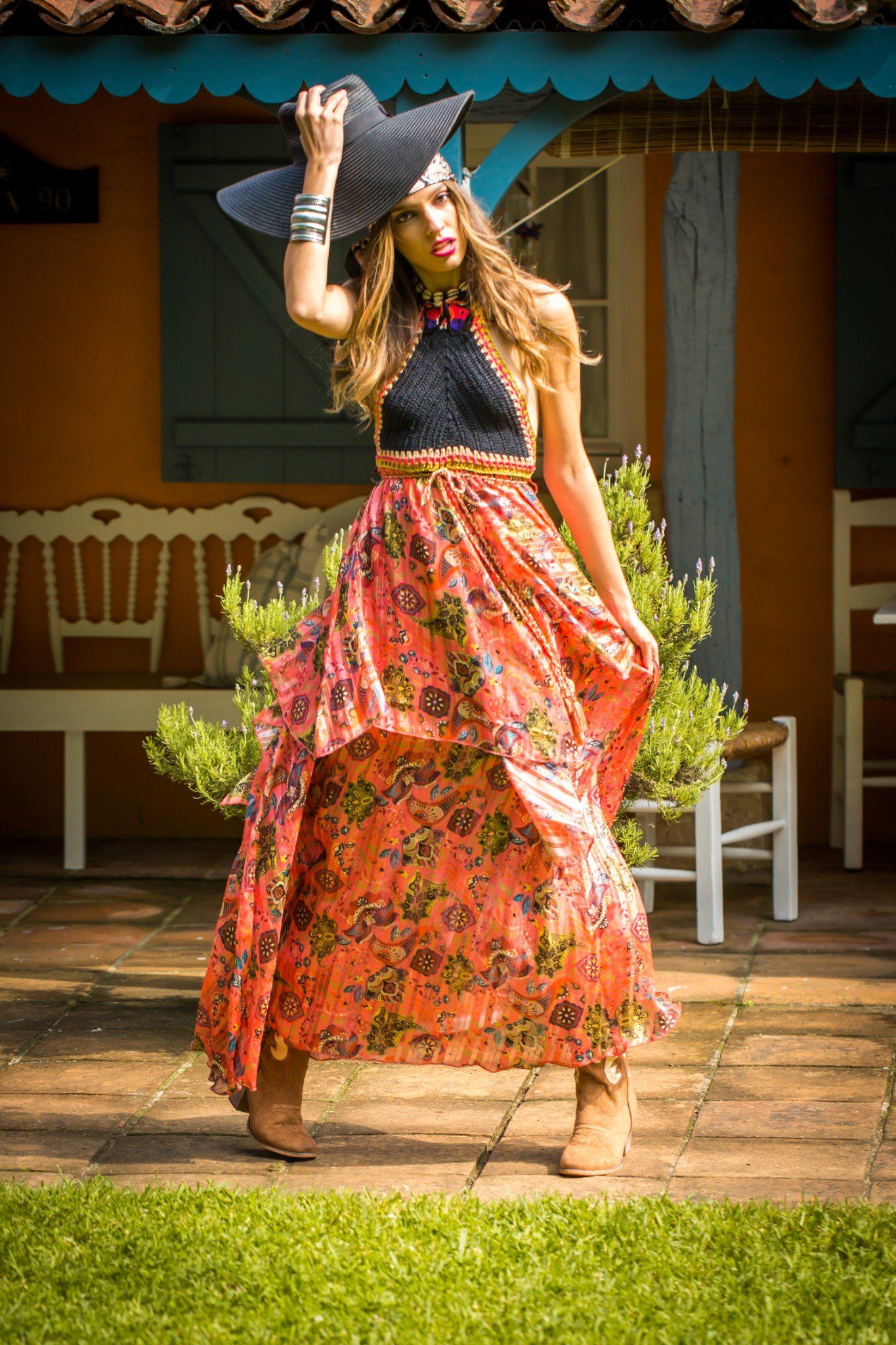 Đầm Boho Maxi Cổ Yếm Savage Culture