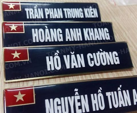  BIỂN TÊN SĨ QUAN QUÂN ĐỘI 