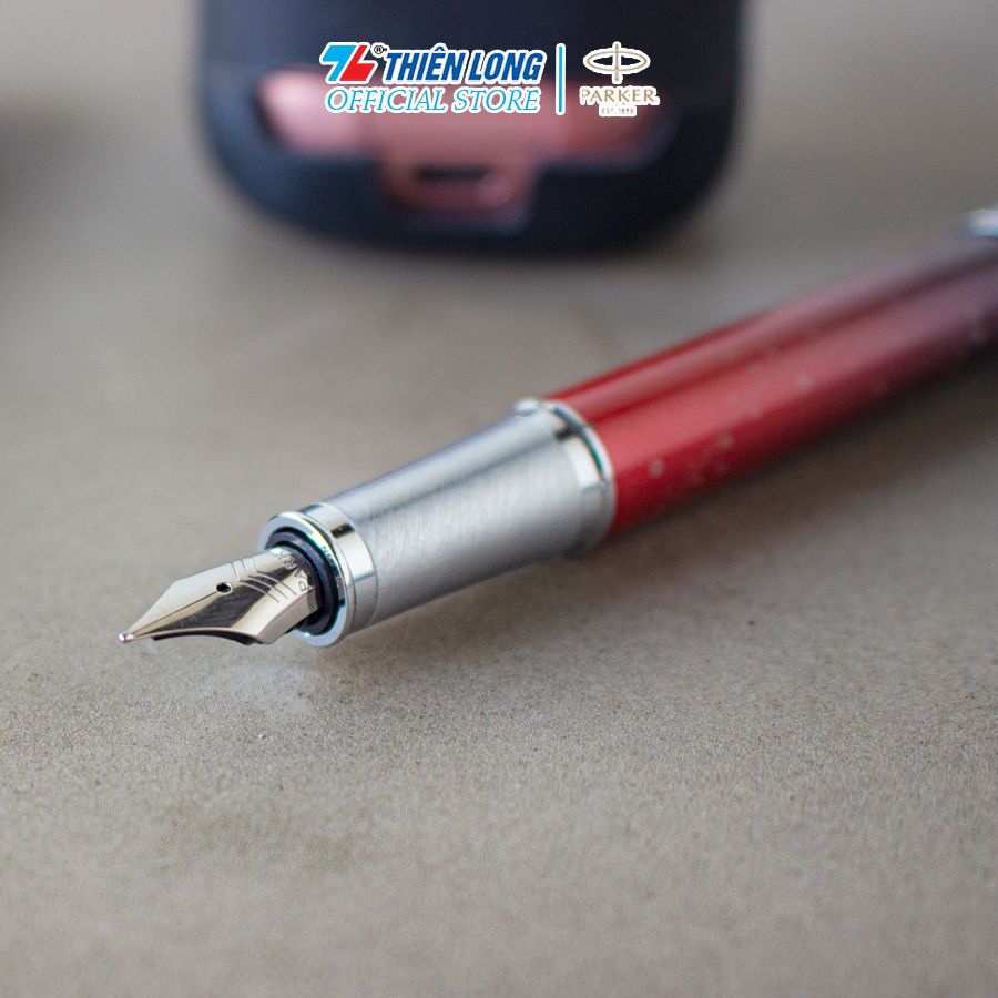 Bút máy Parker IM Special Edition Portal Red - Thép không gỉ - Ngòi 0.7mm - 2152999Z