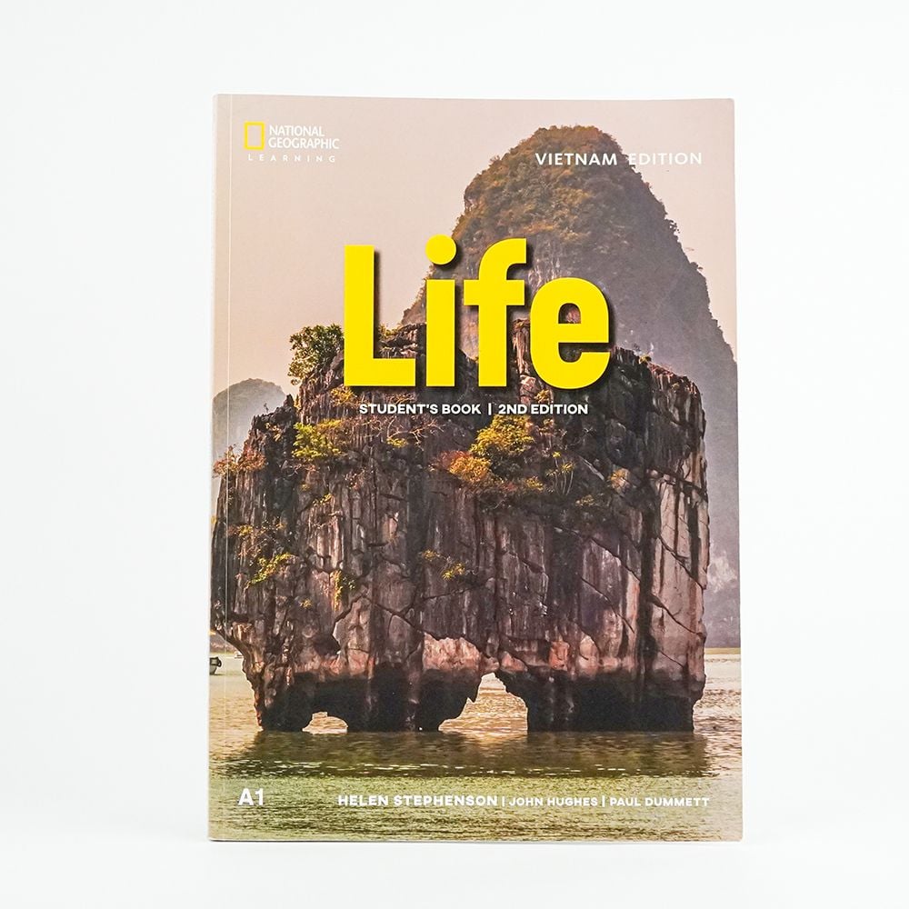 Life (BrE) (2 Ed.) (VN Ed.) A1: Student Book with Code Online