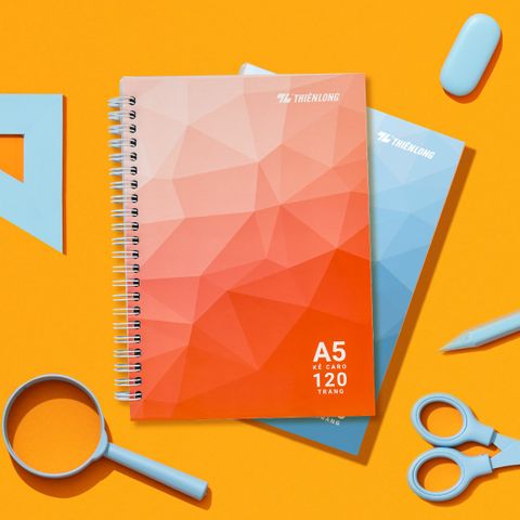 Sổ lò xo đường kẻ caro A5 Thiên Long MB-015 - Màu ngẫu nhiên