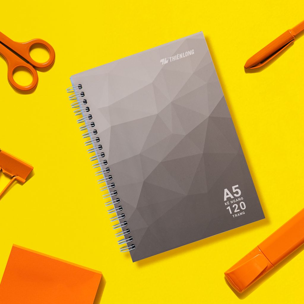 Sổ lò xo đường kẻ caro A5 Thiên Long MB-015 - Màu ngẫu nhiên
