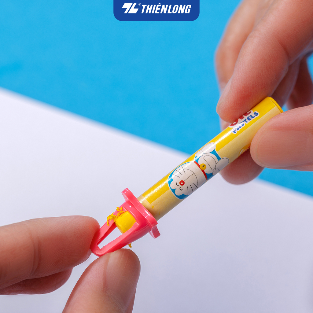 Sáp dầu 12 màu Colokit Doraemon OP-C07/DO