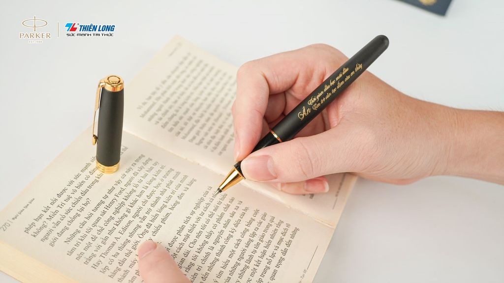 Bút lông bi cao cấp Parker Sonnet X-M Black GT TB-1950878 - Mạ Vàng 18K