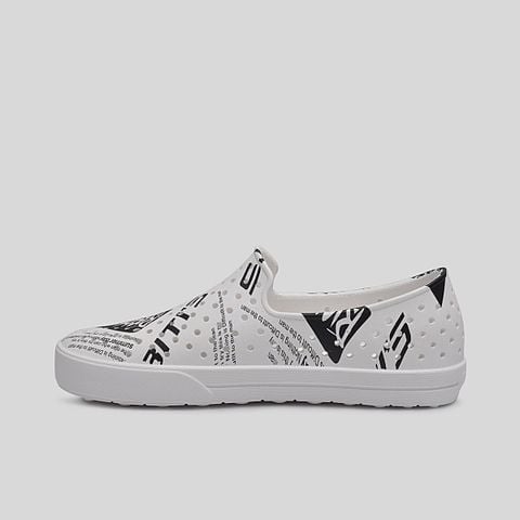  Giày Thể Thao Eva Biti's Nữ Màu Đen BSW002901DEN 