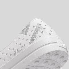  Giày Thể Thao Eva Biti's Nữ Màu Xám Lợt BSW002901XAL 