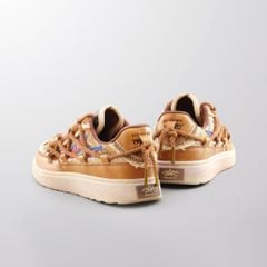  Giày Thể Thao Biti's Hunter StreetxVietMax Bloomin' Central Nữ Màu Nâu DSWH08400NAU 