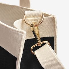  Túi Xách Gosto Nữ Màu Đen GBSW01000DEN 