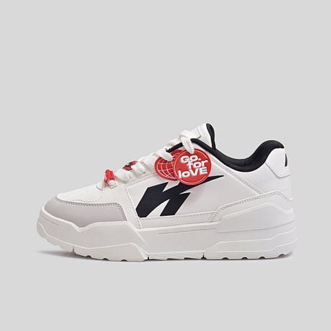  Giày Thể Thao Biti's Hunter X LiteDash Go For Love 2k25 Edition Nam Màu Trắng HSM007505TRG 