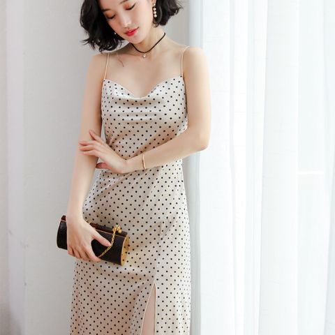  Đầm Maxi Suông 2 Dây Xẻ Tà Chấm Bi 5587 