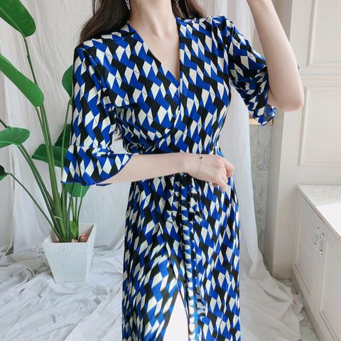  Đầm Maxi Chiết Eo Xẻ Tà In Họa Tiết 5611 