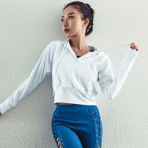  Áo Khoác Croptop Thể Thao Có Mũ 5920 (2 Màu) 