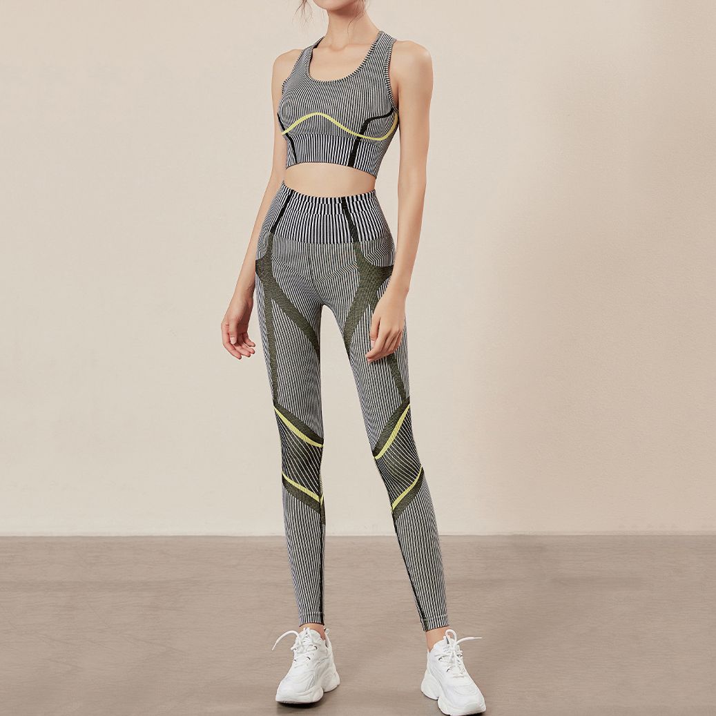 Set Áo Croptop & Quần Legging Kẻ Sọc 6789