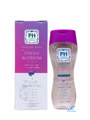 Dung dịch vệ sinh phụ nữ PH Japan Premium Hương Fresh Blossom 150ml - 4582372213326