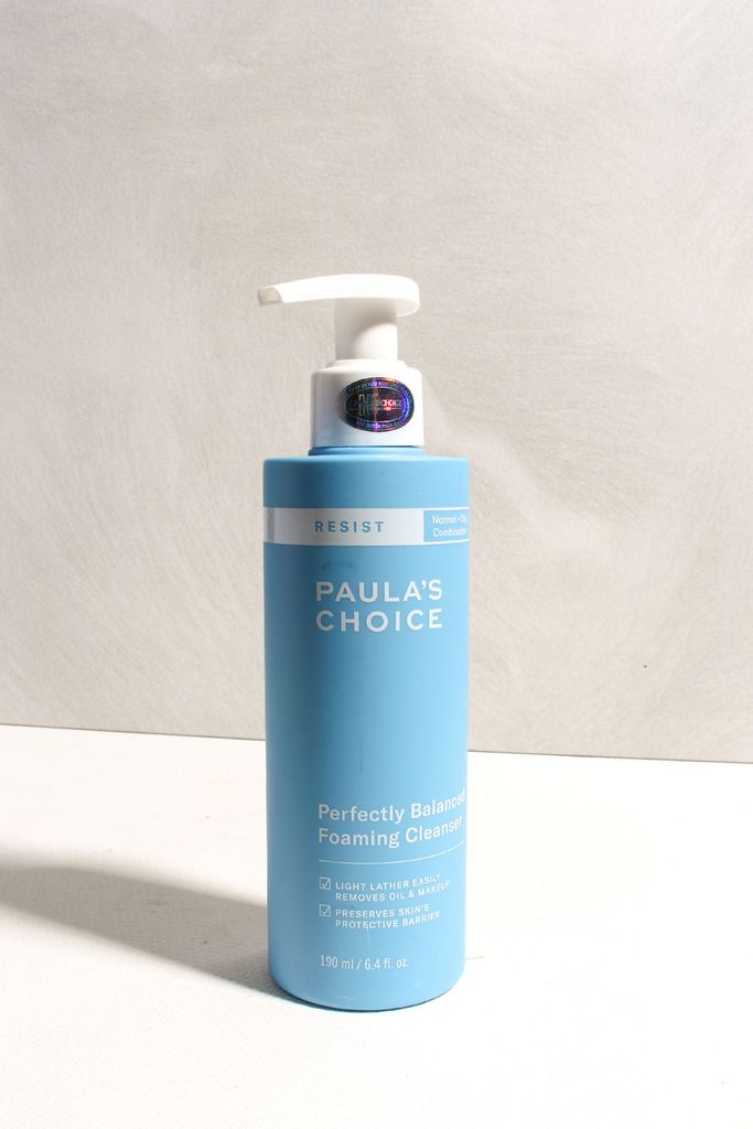 Resist Perfectly Balanced Foaming Cleanser