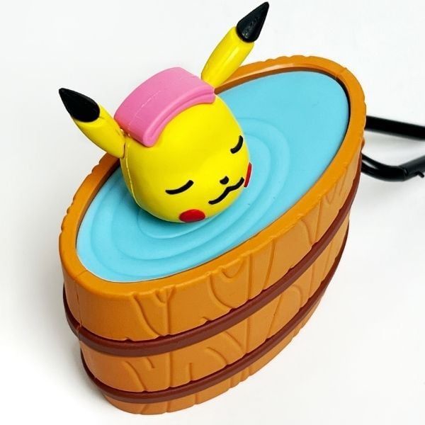  Túi Silicon bảo vệ AirPods Pro hình bồn tắm Pikachu Relax 