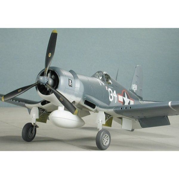  Mô hình máy bay Vought F4U-1A Corsair 1/48 - Tamiya 61070 