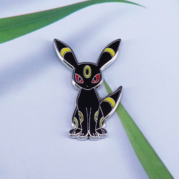 Cài áo kim loại Pokemon Umbreon