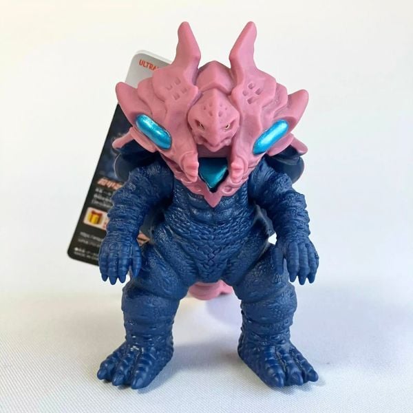 Đồ chơi Ultra Monster 217 Shagon Figure
