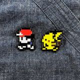  Set huy hiệu cài áo Pokemon Trainer & Pikachu Pixel 