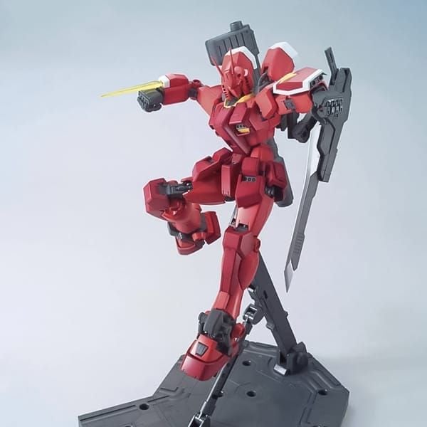  Gundam Amazing Red Warrior - MG 1/100 