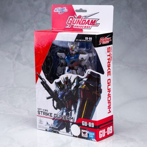 GAT-X105 Strike Gundam - Gundam Universe - Mô hình Gundam ráp sẵn siêu đẹp