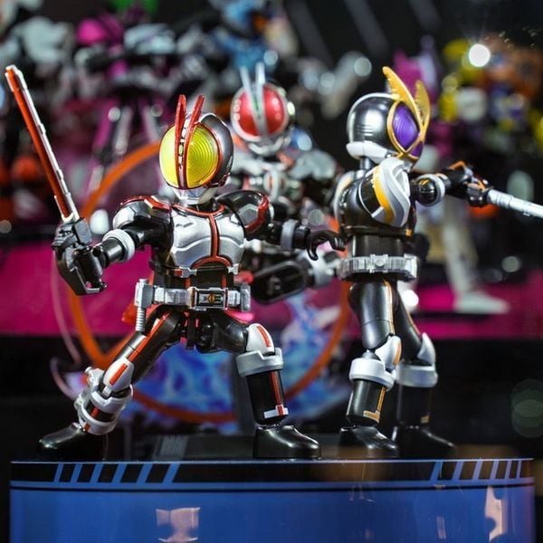  Hộp Mù Blokees Figures Kamen Rider Galaxy Version 02 Accel World 