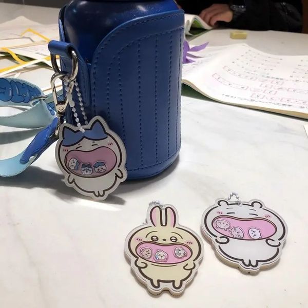  Móc khóa acrylic lắc Chiikawa miệng rộng 