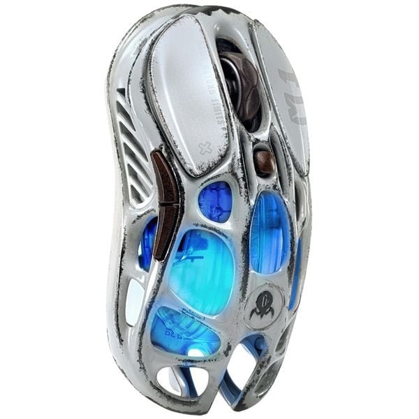  Chuột không dây Gaming GravaStar Mercury M1 Pro Battle Worn Edition Silver Mist 