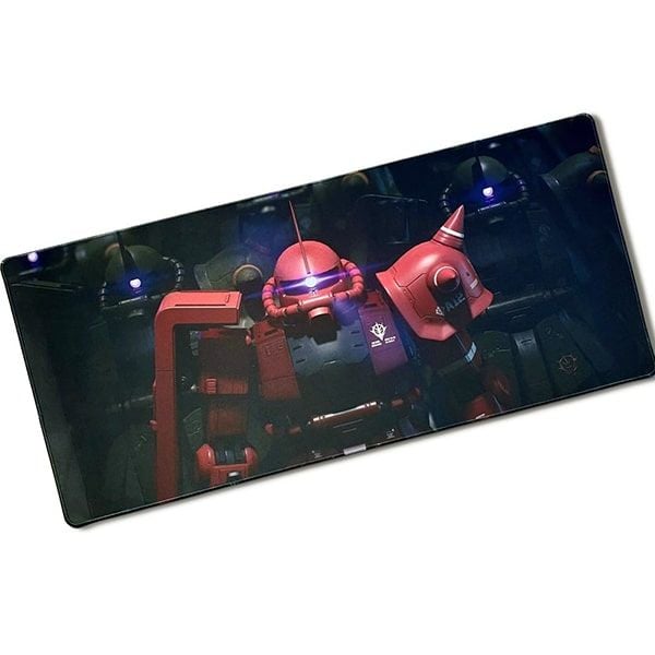 Lót chuột khổ lớn in hình Gundam Char Zaku II Red Comet