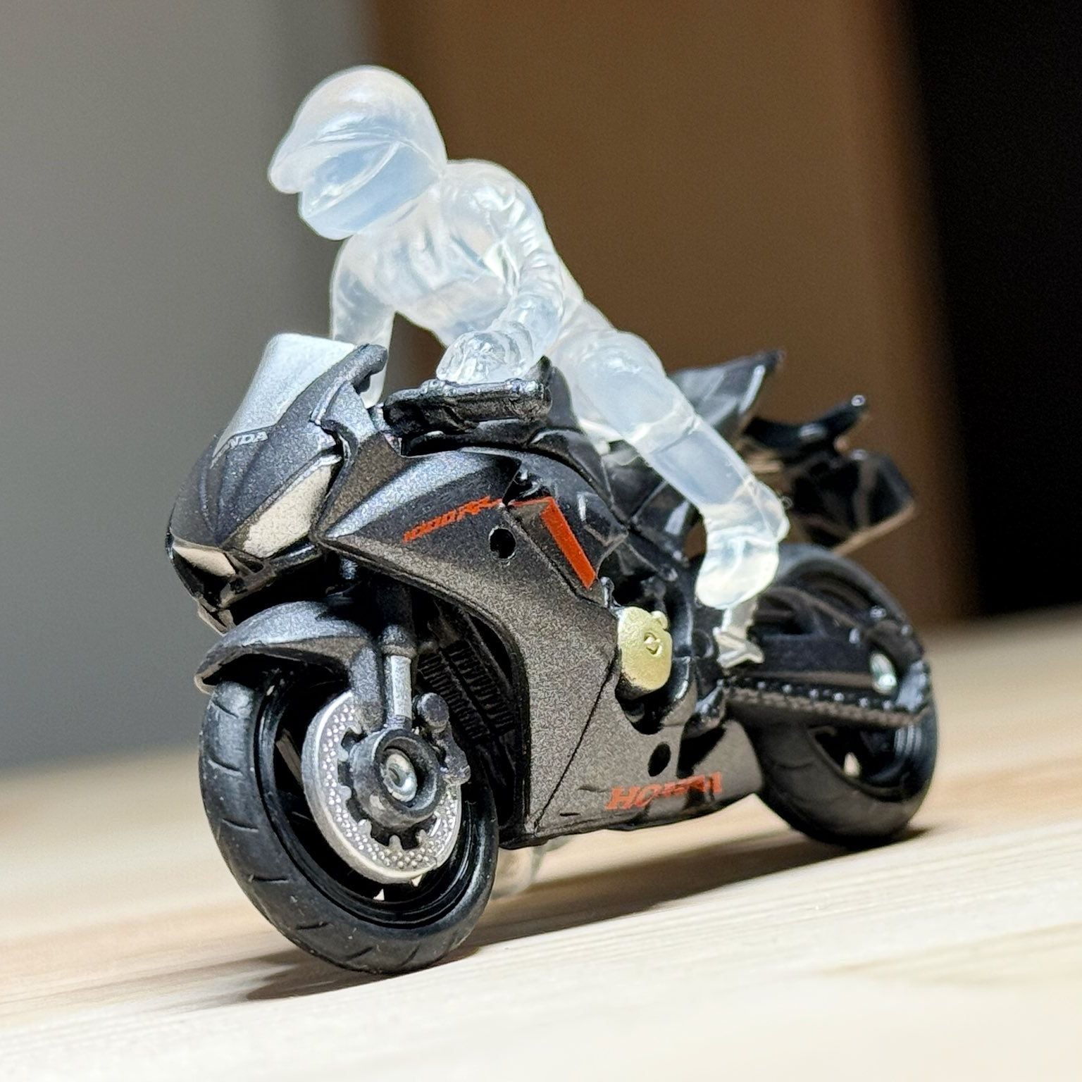  Tomica No. 04 Honda CBR 1000RR 