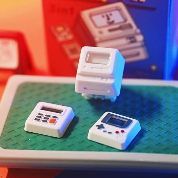  Nút nhựa Keycap xuyên led 3 in 1 hình máy Gameboy Retro cho phím cơ 