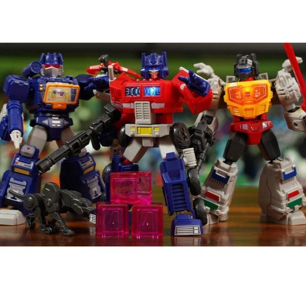  Hộp Mù Transformers Shining Version 02 Shining 1985 Blokees 71122 