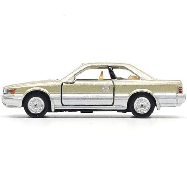  Tomica Premium 10th Anniversary Nissan Leopard 