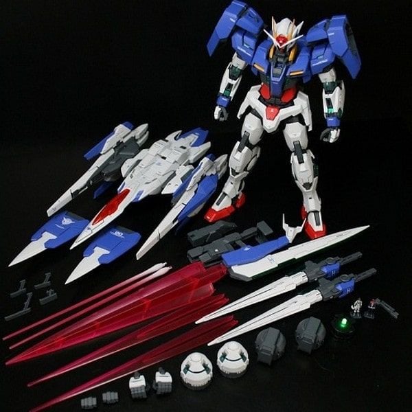  00 Raiser (MG - 1/100) - Mô hình Gundam chính hãng Bandai 