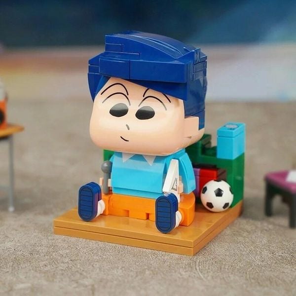 Mô hình Keeppley Crayon Shin Chan Kazama Tooru K20602 đồ chơi lắp ráp đẹp lung linh trang trí trưng bày kệ sách bàn học