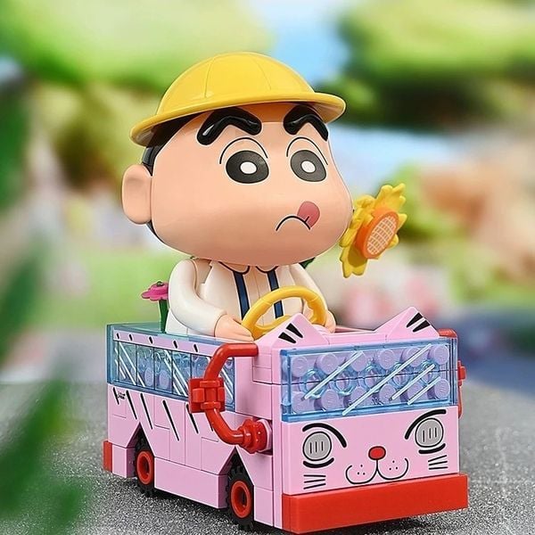 Mô hình Keeppley Crayon Shin Chan Xe Buýt Mini K20620 cực đẹp dễ thương mua trang trí làm quà tặng
