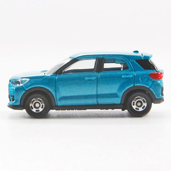  Đồ chơi mô hình xe Tomica No. 8 Toyota Raize 