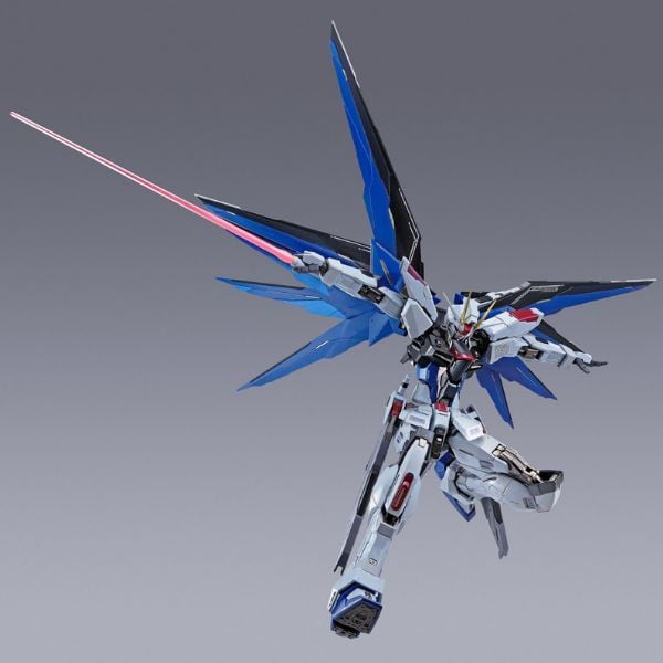  Freedom Gundam Concept 2 - Metal Build - Mô hình Gundam cao cấp 