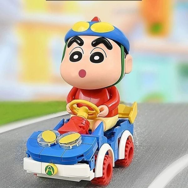  Mô hình Keeppley Crayon Shin Chan Xe Đua Siêu Nhân K20618 