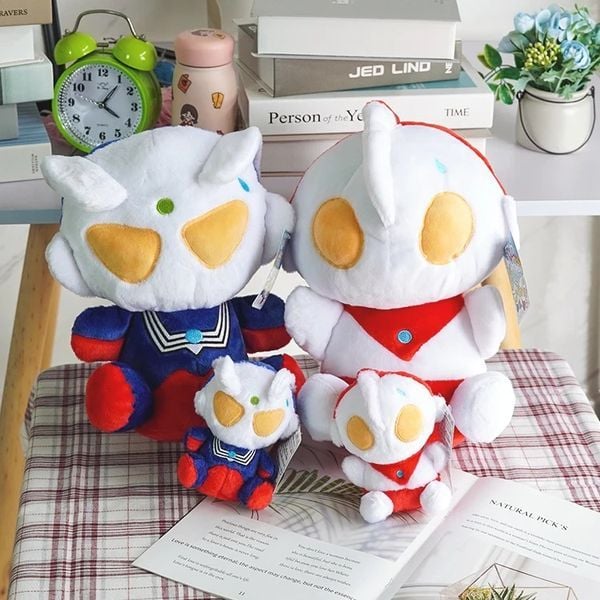 Gấu bông Ultraman 30cm đáng yêu kích thước lớn, chi tiết tinh tế, dễ dàng làm say đắm mọi trái tim